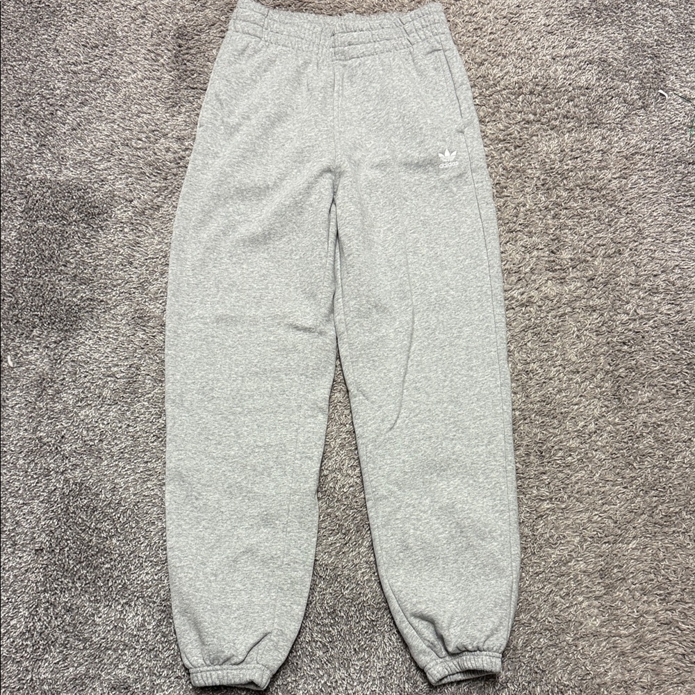 NWOT Women’s Adidas Grey Sweatpants, Size Small